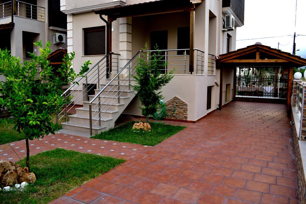 Αmalia Lux Villas Vrasná Habitación foto