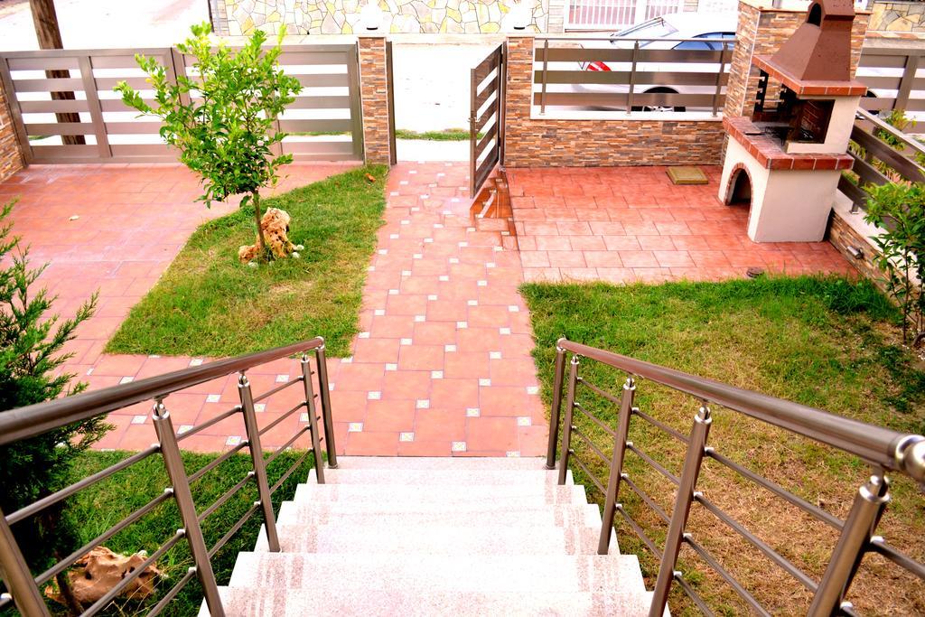 Αmalia Lux Villas Vrasná Habitación foto